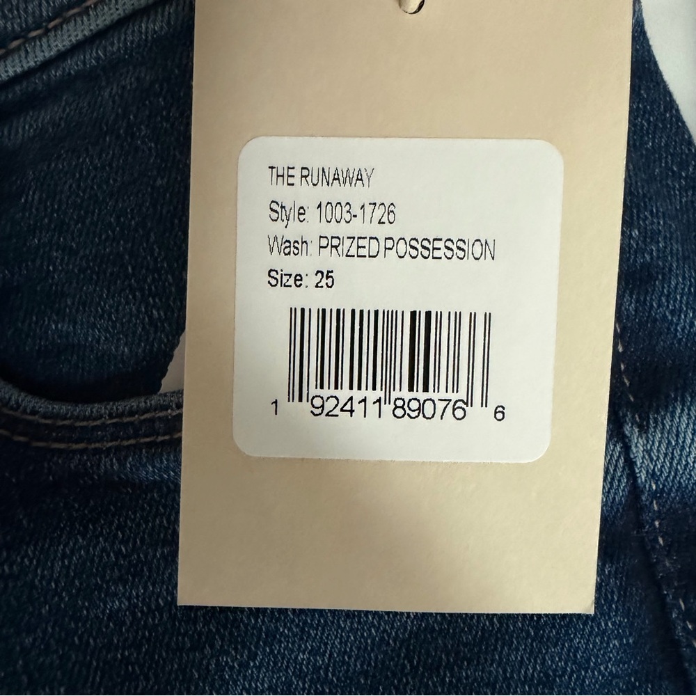 New MOTHER The Runaway Jeans in Prized Possession - Size 25 - Picture 11 of 14